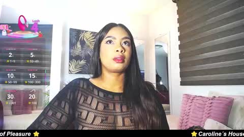 Snapshot of caroline_jackson_ chatting on 11.24.25 C A R O L I N E online show from 11.24.25