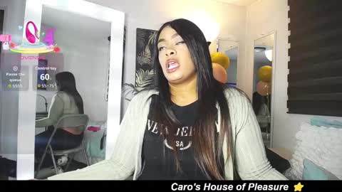 Snapshot of caroline_jackson_ chatting on 12.15.25 C A R O L I N E online show from 12.15.25