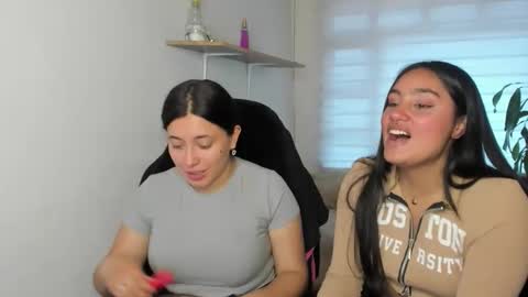 caroline_rodriguez_9 online show from 12.03.25