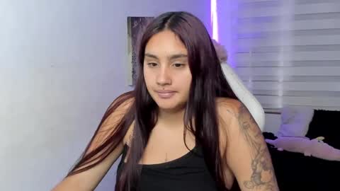 caroline_rodriguez_9 online show from 08.03.26