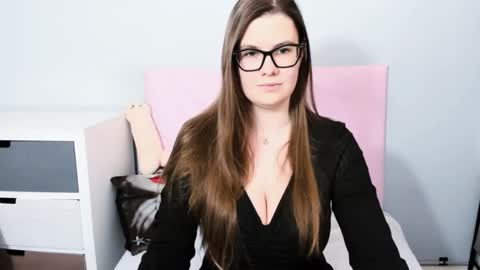 Snapshot of carolineamore chatting on 03.21.26 CarolineAmore online show from 03.21.26