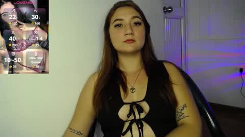 carolinee_fooox online show from 03.04.26