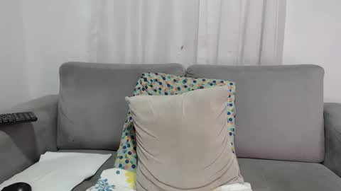 Snapshot of carolinefantasy_ chatting on 02.12.26 Caroline online show from 02.12.26