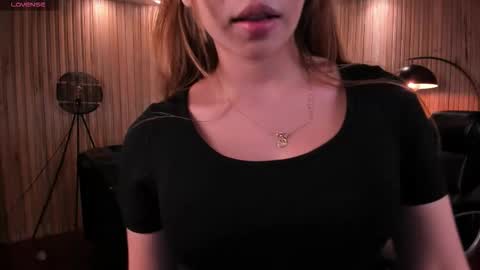 Caro online show from 11.28.25