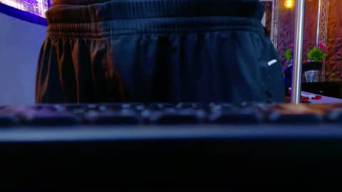 carolinejesh online show from 01.07.26