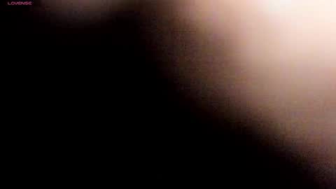 Snapshot of carolinewhite01 chatting on 10.28.25 Caroline online show from 10.28.25