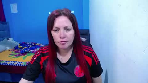 Carolinhe  online show from 07.04.26