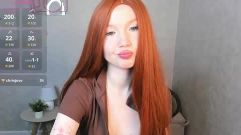 Snapshot of caroll_thompson chatting on 11.07.25 Anna online show from 11.07.25