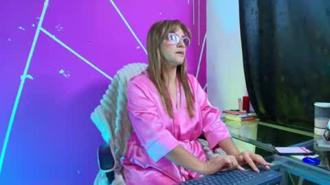 CAROL online show from 07.22.26