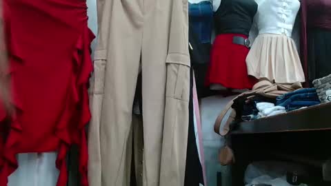 Snapshot of caroo0615 chatting on 11.03.25 caroo0615 online show from 11.03.25