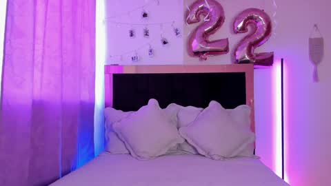 Caro  online show from 01.23.25