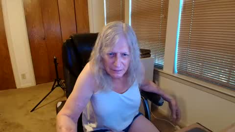 carrie_linn online show from 06.27.26
