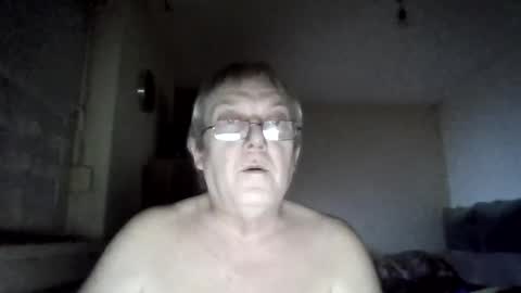 Snapshot of carsten21101 chatting on 02.16.25 carsten21101 online show from 02.16.25