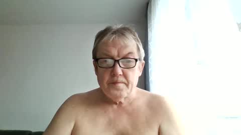 Snapshot of carsten21101 chatting on 02.09.26 carsten21101 online show from 02.09.26