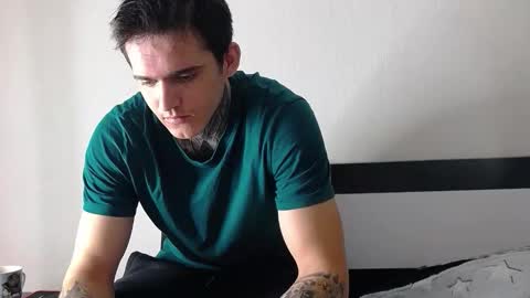 Snapshot of carter_reos chatting on 11.03.25 Carter online show from 11.03.25