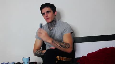 Snapshot of carter_reos chatting on 11.26.25 Carter online show from 11.26.25