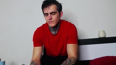 Snapshot of carter_reos chatting on 11.30.25 Carter online show from 11.30.25