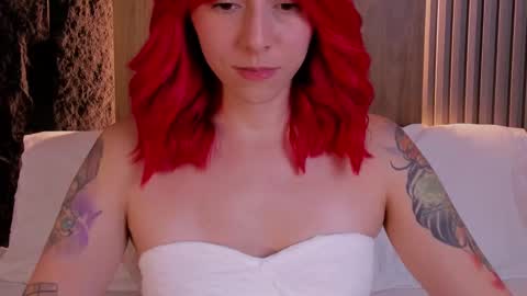 Casandra  online show from 02.14.25