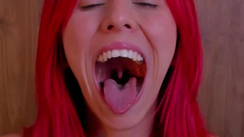 Casandra  online show from 02.21.25