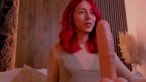 Casandra  online show from 02.22.25