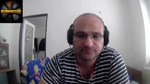 Snapshot of cascadacek chatting on 09.13.25 CASCADACEK online show from 09.13.25