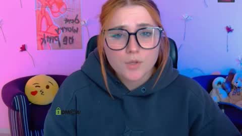casey_meow_ online show from 04.20.26