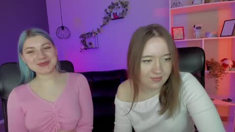 casey_meow_ online show from 04.28.26