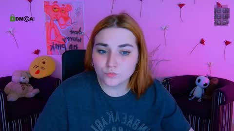 Snapshot of casey_meow_ chatting on 05.18.26 casey_meow_ online show from 05.18.26