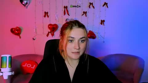 Snapshot of casey_meow_ chatting on 05.19.26 casey_meow_ online show from 05.19.26