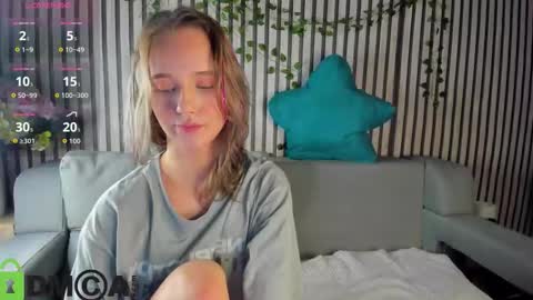 Snapshot of casey_sweeet chatting on 11.27.25 Casey sweeet online show from 11.27.25