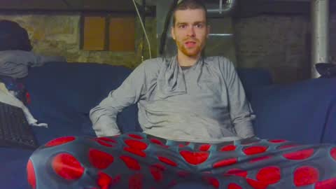 Snapshot of caseycasual24 chatting on 12.14.24 casey online show from 12.14.24