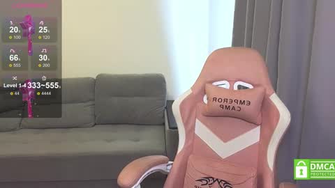 My name is Casey... Nice to meet you  I will be happy to have funthumbs up please its important online show from 03.01.25