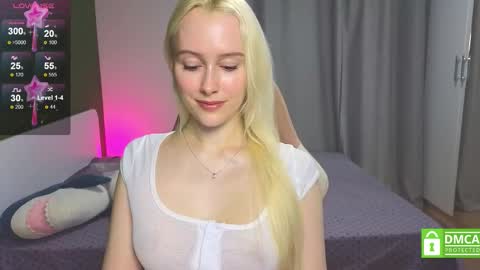 My name is Casey... Nice to meet you  I will be happy to have funthumbs up please its important online show from 11.09.25