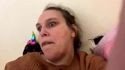 Cash Couple online show from 04.19.26