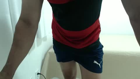 cashmastermuscle77 online show from 09.21.25