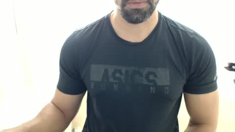 Snapshot of cashmastermuscle77 chatting on 06.20.26 cashmastermuscle77 online show from 06.20.26