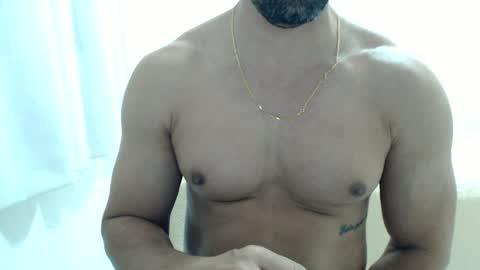 Snapshot of cashmastermuscle77 chatting on 07.04.26 cashmastermuscle77 online show from 07.04.26