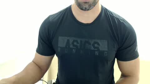Snapshot of cashmastermuscle77 chatting on 07.06.26 cashmastermuscle77 online show from 07.06.26
