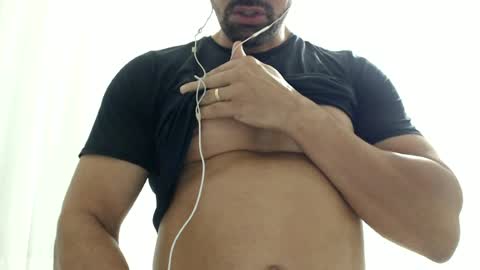 Snapshot of cashmastermuscle77 chatting on 07.08.26 cashmastermuscle77 online show from 07.08.26
