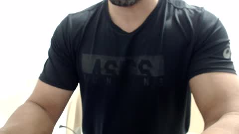 Snapshot of cashmastermuscle77 chatting on 07.10.26 cashmastermuscle77 online show from 07.10.26
