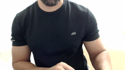 Snapshot of cashmastermuscle77 chatting on 07.14.26 cashmastermuscle77 online show from 07.14.26