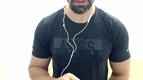 Snapshot of cashmastermuscle77 chatting on 07.25.26 cashmastermuscle77 online show from 07.25.26