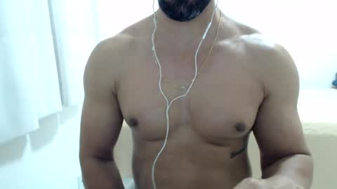 Snapshot of cashmastermuscle77 chatting on 07.25.26 cashmastermuscle77 online show from 07.25.26