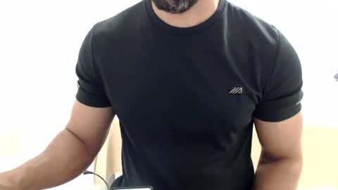 Snapshot of cashmastermuscle77 chatting on 07.26.26 cashmastermuscle77 online show from 07.26.26
