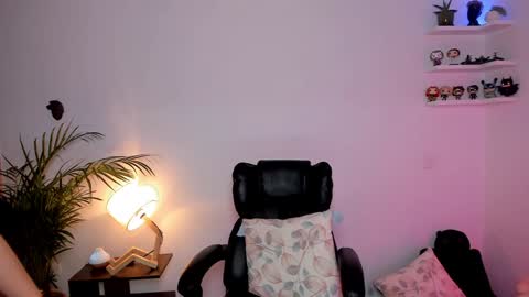 Cassie online show from 01.12.25