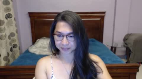cassandra_drip online show from 09.17.25