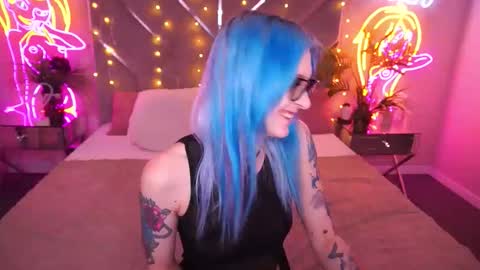 Snapshot of cassandrastars chatting on 03.11.26 Cassandra online show from 03.11.26