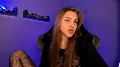 Seductress Cassia  FINDOM AND SADISM  NO NUDE online show from 01.31.25