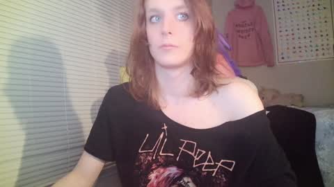 Snapshot of cassie420z chatting on 12.14.24 Cassie online show from 12.14.24