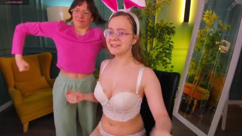 assie online show from 12.31.24